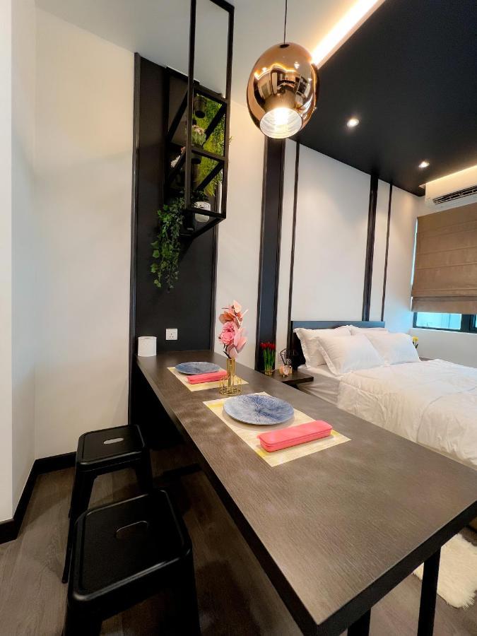Aurora Vista Homestay Bangi At Vista Bangi With Wifi Netflix Gym Sauna Coway Swimming Pool-River View Kajang Zewnętrze zdjęcie