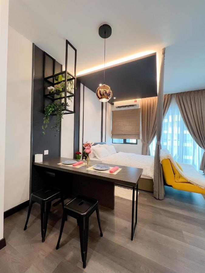 Aurora Vista Homestay Bangi At Vista Bangi With Wifi Netflix Gym Sauna Coway Swimming Pool-River View Kajang Zewnętrze zdjęcie