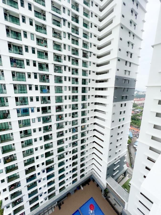 Aurora Vista Homestay Bangi At Vista Bangi With Wifi Netflix Gym Sauna Coway Swimming Pool-River View Kajang Zewnętrze zdjęcie