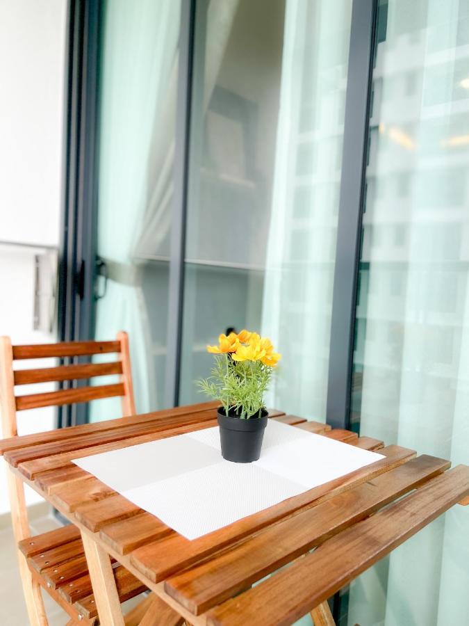 Aurora Vista Homestay Bangi At Vista Bangi With Wifi Netflix Gym Sauna Coway Swimming Pool-River View Kajang Zewnętrze zdjęcie