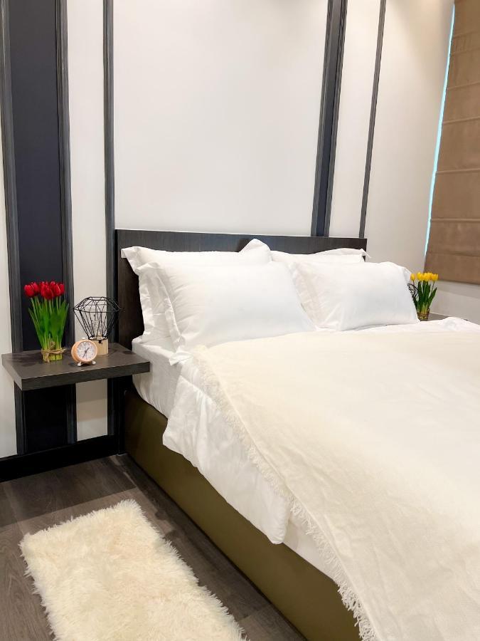 Aurora Vista Homestay Bangi At Vista Bangi With Wifi Netflix Gym Sauna Coway Swimming Pool-River View Kajang Zewnętrze zdjęcie