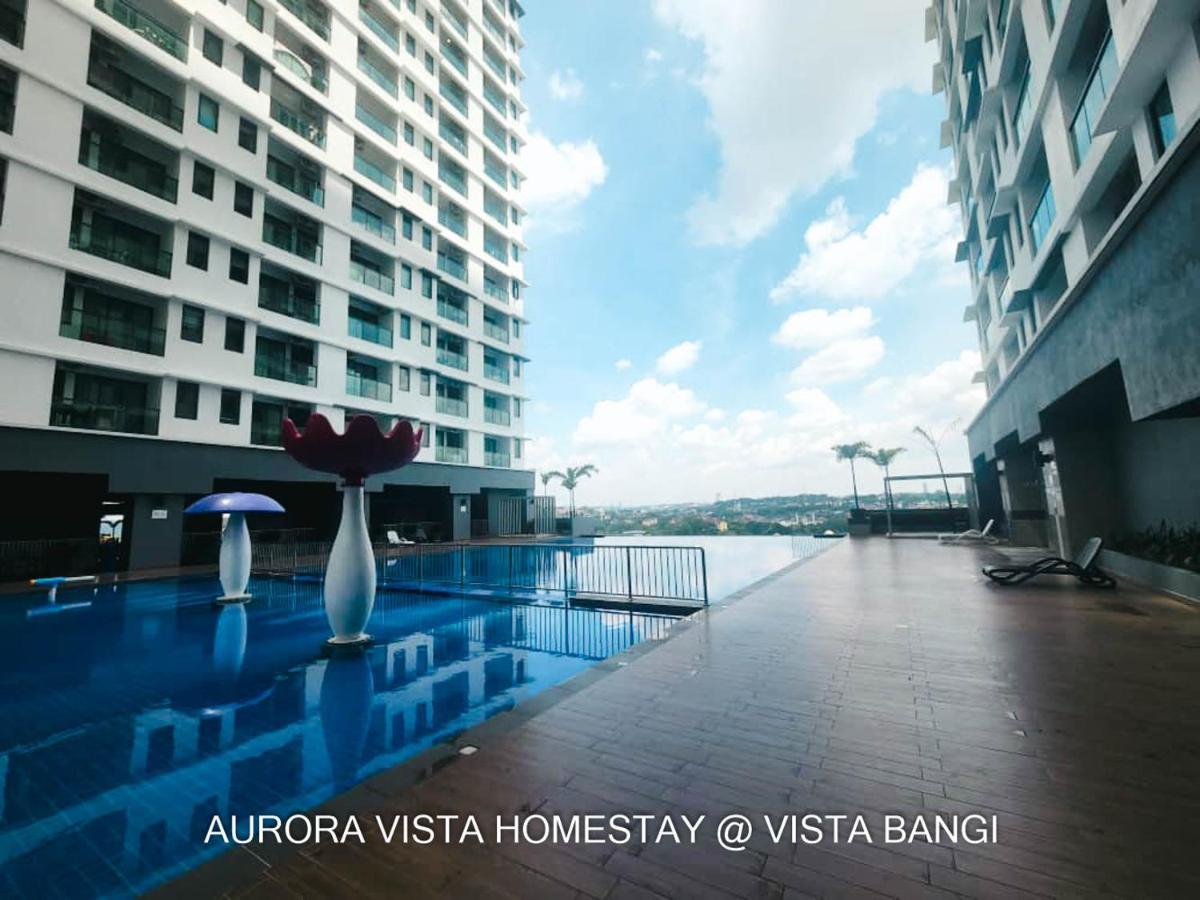 Aurora Vista Homestay Bangi At Vista Bangi With Wifi Netflix Gym Sauna Coway Swimming Pool-River View Kajang Zewnętrze zdjęcie
